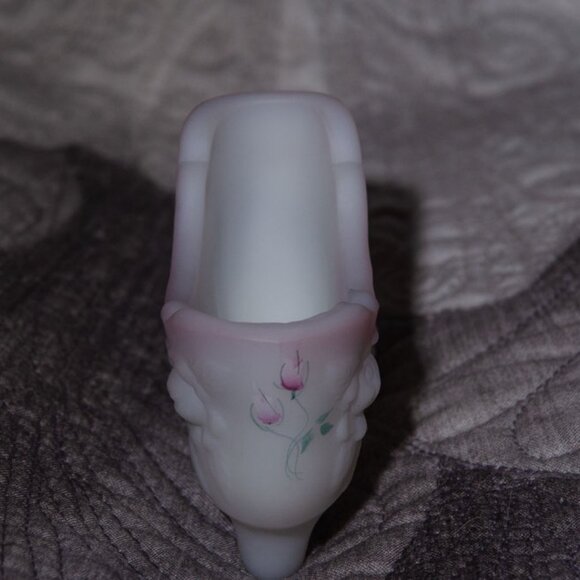 Signed Hand Painted Fenton Custard Glass Slipper - Picture 3 of 5